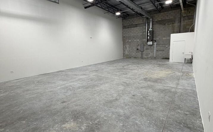 Pictures of Industrial, Business for Sale, Office property located at 7040 SE Federal Highway # 63, Stuart, FL 34997 for sales - image #1