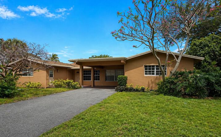 198 SW 15th Street, Boca Raton