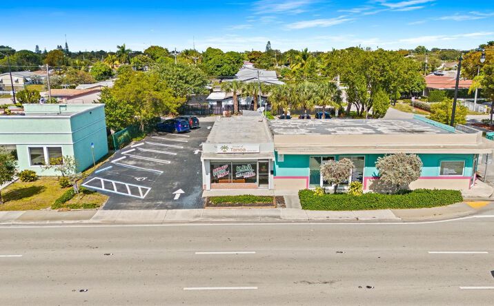 Pictures of Retail, Special Purpose, Office property located at 1649 E Sample Road, Pompano Beach, FL 33064 for sales - image #1