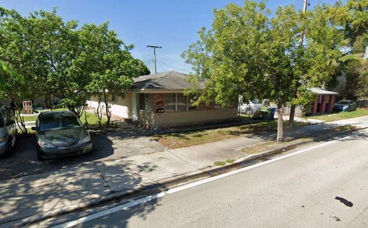 Pictures of Multifamily property located at 510 NW 13th Street, Fort Lauderdale, FL 33311 for sales - image #1