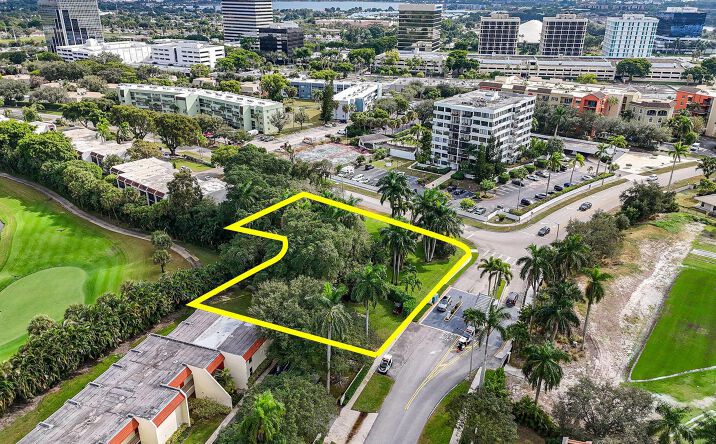 Pictures of Land property located at 1617 Embassy Drive, West Palm Beach, FL 33401 for sales - image #1