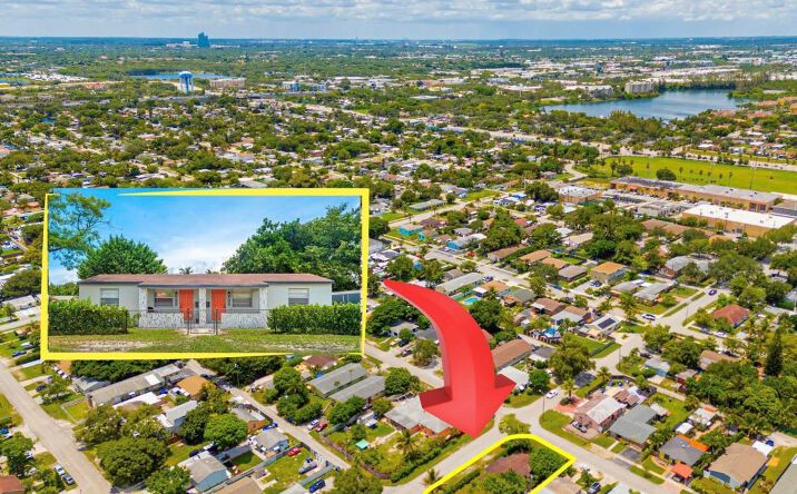 Pictures of Multifamily property located at 1923 N 23rd Avenue, Hollywood, FL 33020 for sales - image #1