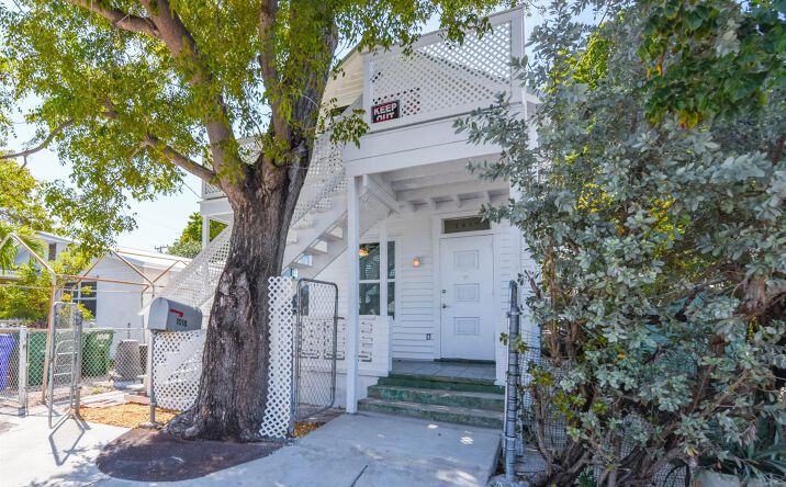 Pictures of Multifamily property located at 1018 Georgia Street, Key West, FL 33040 for sales - image #1