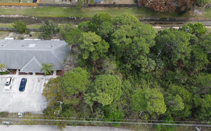 Pictures of Land property located at 1751 SE Lennard Road NW, Port St. Lucie, FL 34952 for sales - image #1