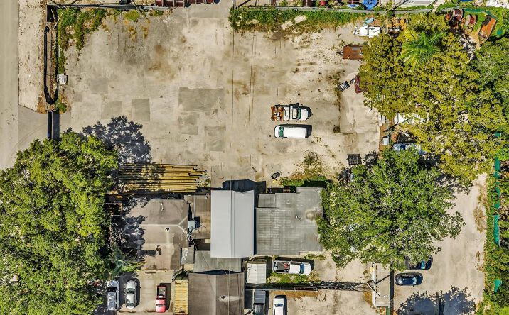 Pictures of Land, Industrial property located at 4901 SW 51st Street, Davie, FL 33314 for sales - image #1