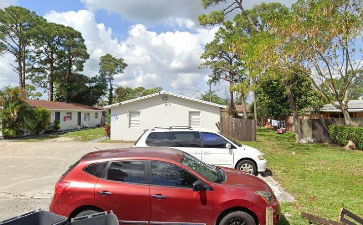 Pictures of Multifamily property located at 1981 49th Avenue S, West Palm Beach, FL 33415 for sales - image #1