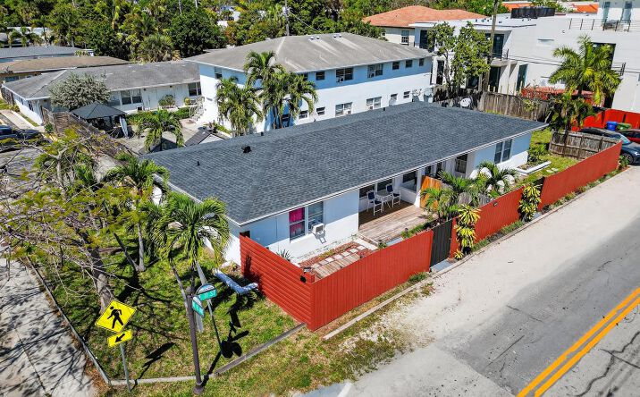 Pictures of Multifamily property located at 1100 NE 15th Avenue # 2 #1-2, Fort Lauderdale, FL 33304 for sales - image #1