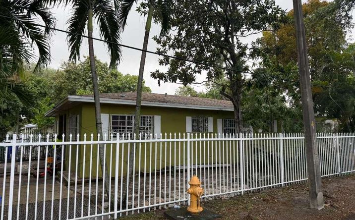 Pictures of Multifamily property located at 139 NE 63rd Street, Miami, FL 33138 for sales - image #1