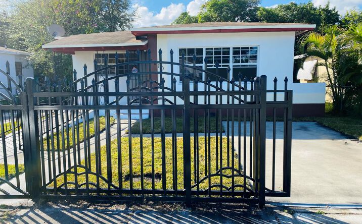Pictures of Multifamily property located at 6810 NW 2nd Court, Miami, FL 33150 for sales - image #1