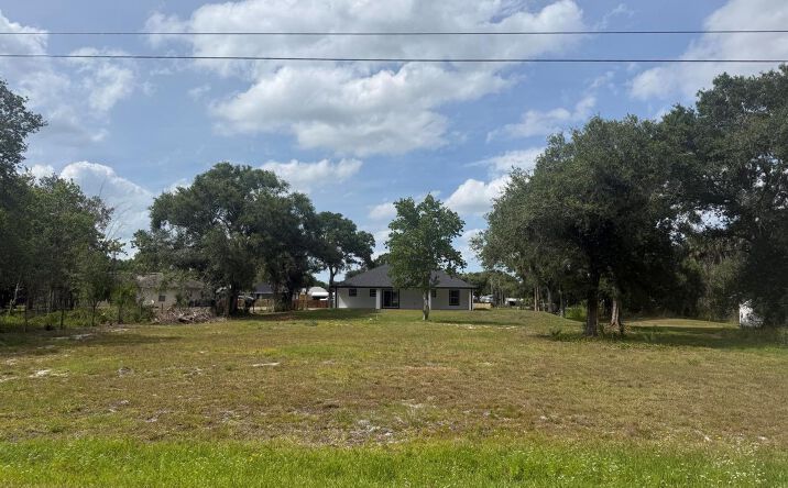 Pictures of Land property located at 7555 NW 82nd Court, Okeechobee, FL 34972 for sales - image #1