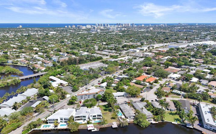 Pictures of Multifamily, Hospitality property located at 1100 NE 18th Court # 8 #1-8, Fort Lauderdale, FL 33305 for sales - image #1