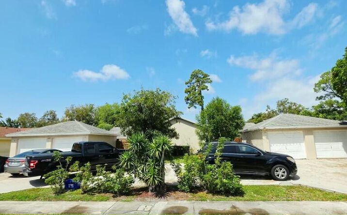 Pictures of Multifamily property located at 1157 Hyacinth Place, Wellington, FL 33414 for sales - image #1