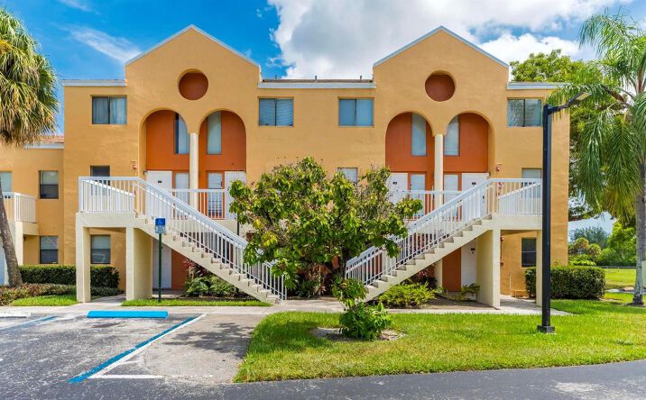 Pictures of Multifamily property located at 5200 NW 31st Avenue # 98 #E96-98, Fort Lauderdale, FL 33309 for sales - image #1