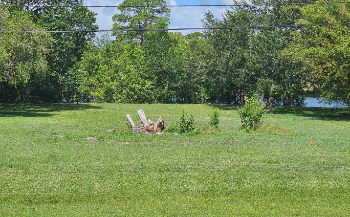 Pictures of Land property located at 5707 University Lane, Fort Pierce, FL 34951 for sales - image #1