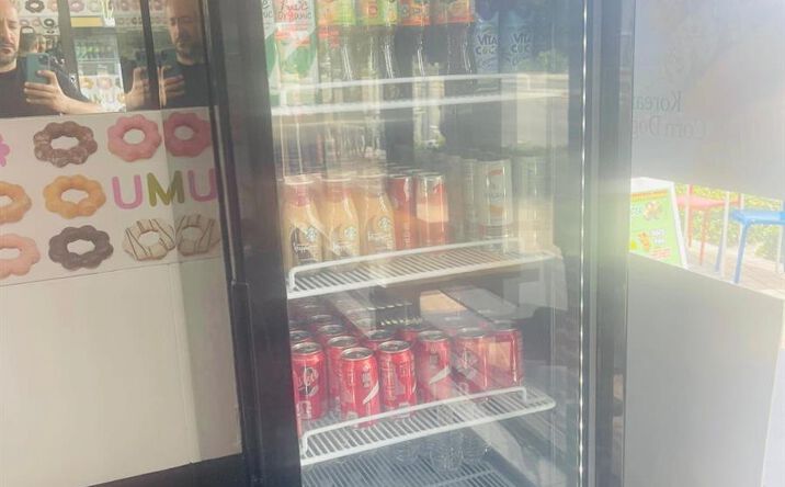 Pictures of Business for Sale, Retail, Special Purpose, Office property located at 213 Commercial Boulevard # B, Lauderdale By The Sea, FL 33308 for sales - image #1