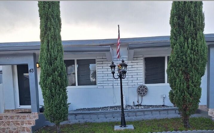 Pictures of Multifamily property located at 41 NW 33rd Avenue, Miami, FL 33125 for sales - image #1