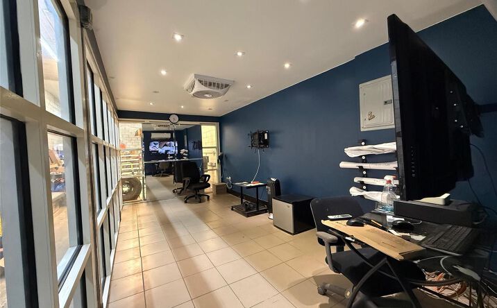 Pictures of Industrial, Office, Retail property located at 7750 NW 71st Street # 119A, Miami, FL 33166 for sales - image #1