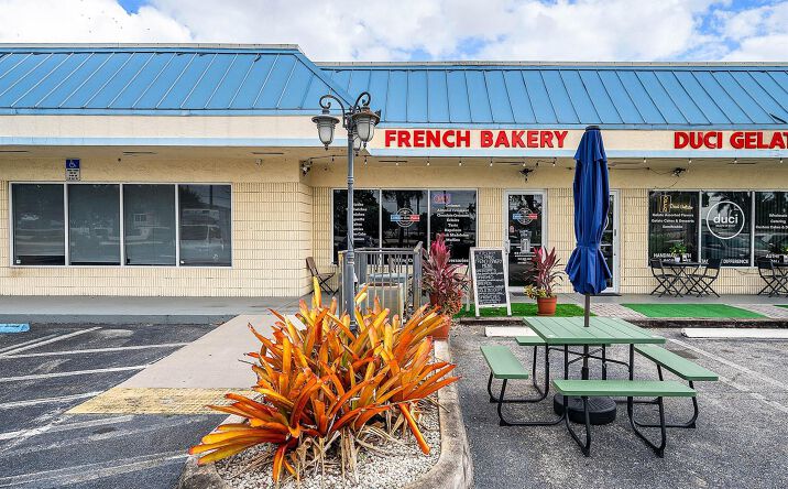 Pictures of Business for Sale, Retail, Special Purpose, Office property located at 1445 N Congress Avenue # 3 ##3, Delray Beach, FL 33445 for sales - image #1