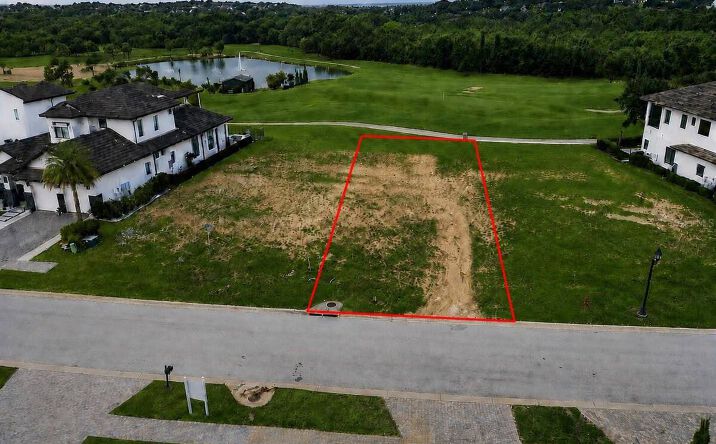 Pictures of Land property located at 16047 Vetta Drive, Montverde, FL 34756 for sales - image #1