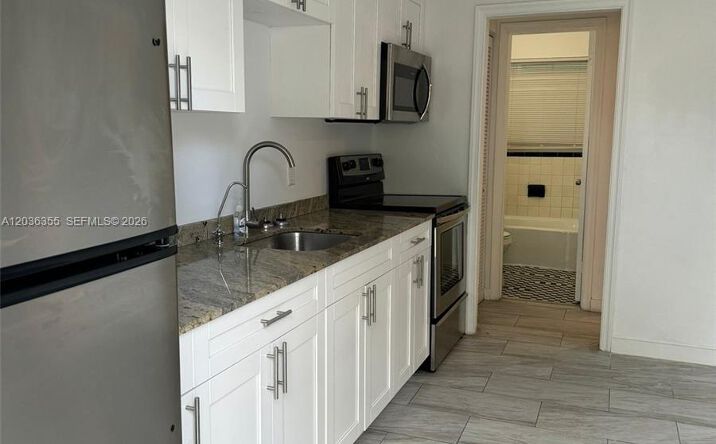 Pictures of Multifamily property located at 1324 N 58 AVE, Hollywood, FL 33021 for sales - image #1