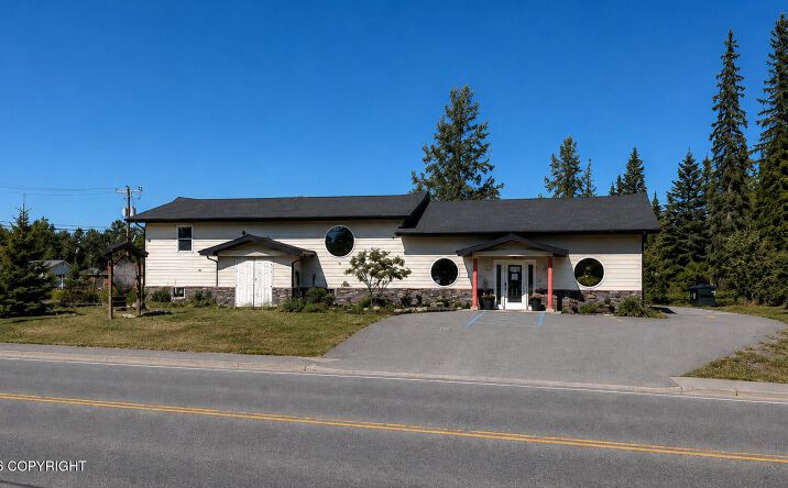 Pictures of Special Purpose property located at 198 W Marydale Avenue, Soldotna, AK 99669 for sales - image #1