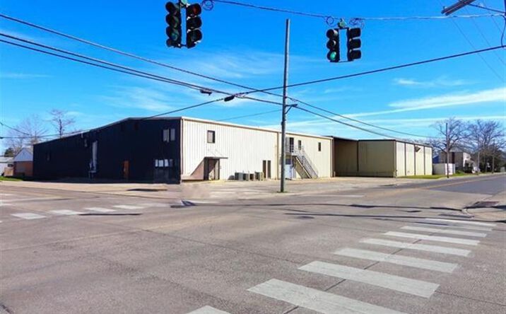 Pictures of Industrial, Retail, Mixed Use, Office property located at 502 7th Street, Lake Charles, LA 70601 for sales - image #1
