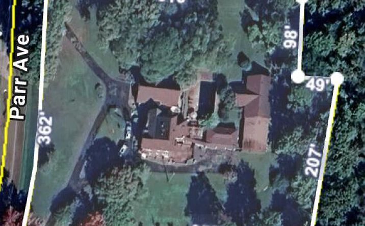 Pictures of Mixed Use, Senior Living, Office property located at 1970 Parr Avenue, Dyersburg, TN 38024 for sales - image #1