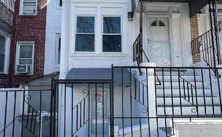 Pictures of Multifamily property located at 1231 Manor Avenue, Bronx, NY 10472 for sales - image #1