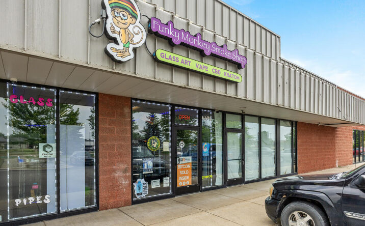 Pictures of Business for Sale, Retail property located at 1136 W Randall Street G, Coopersville, MI 49404 for sales - image #1