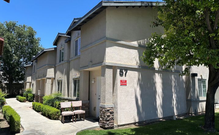 Pictures of Multifamily property located at 600 HOSKING AVE, BAKERSFIELD, CA 93307 for sales - image #1