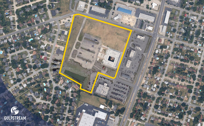 Pictures of Retail, Multifamily, Office property located at 3800 FREDERICA ST, OWENSBORO, KY 42301-6985 for sales - image #1