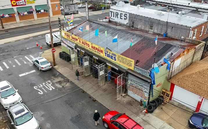 Pictures of Business for Sale, Retail property located at 21842 Hempstead Avenue, Queens Village, NY 11429 for sales - image #1