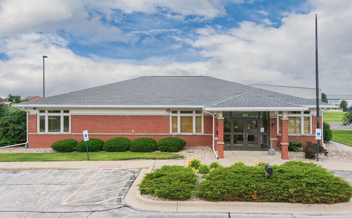 Pictures of Office property located at 407 Detroit Avenue, Bloomington, IL 61704 for sales - image #1