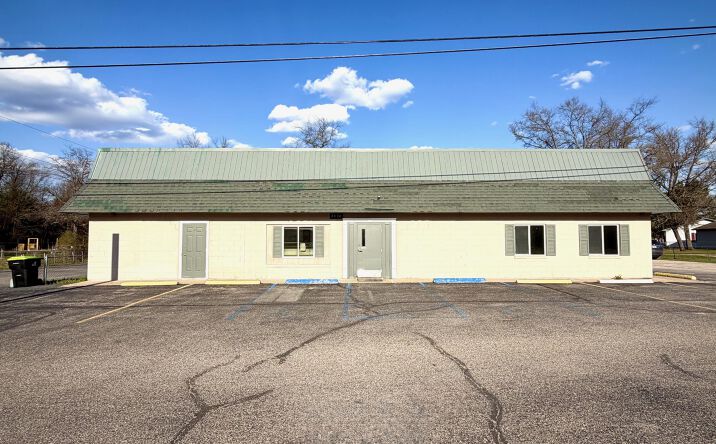Pictures of Retail property located at 2430 St Helen St, Saint Helen, MI 48656 for sales - image #1