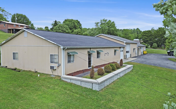 Pictures of Mixed Use property located at 625 SHADY LN, WINDBER, PA 15963-2217 for sales - image #1