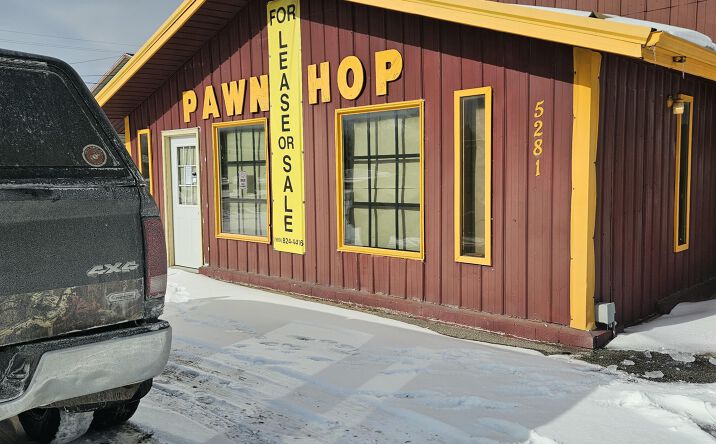 Pictures of Retail property located at 5281 Pickard St, Mount Pleasant, MI 48858 for sales - image #1