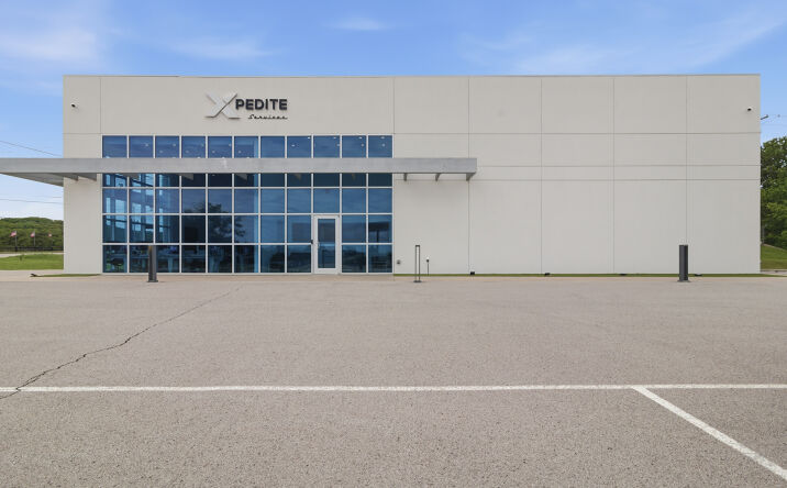 Pictures of Office property located at 12080 S 36th Ave W, Sapulpa, OK 74066 for sales - image #1