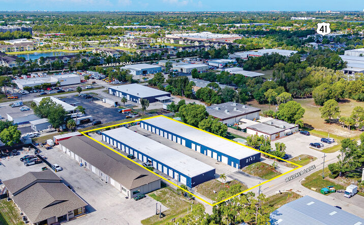 Pictures of Self Storage property located at 2147 Andrea Lane, Fort Myers, FL 33912 for sales - image #1