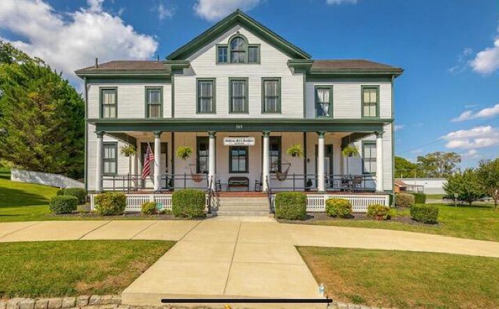 Pictures of Multifamily, Senior Living property located at 309 BARNHARDT CIR, FORT OGLETHORPE, GA 30742-3605 for sales - image #1