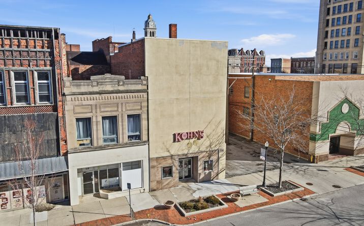 Pictures of Retail property located at 126 West High Street, Lima, OH 45801 for sales - image #1