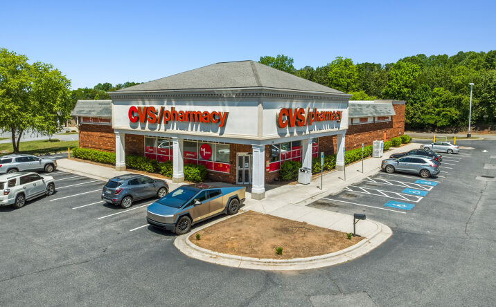 Pictures of Retail property located at 36 NORTHWEST BLVD, NEWTON, NC 28658-3900 for sales - image #1