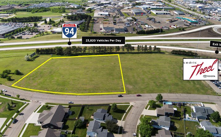 Pictures of Land property located at 4225 Trenton Dr, Bismarck, ND 58503 for sales - image #1