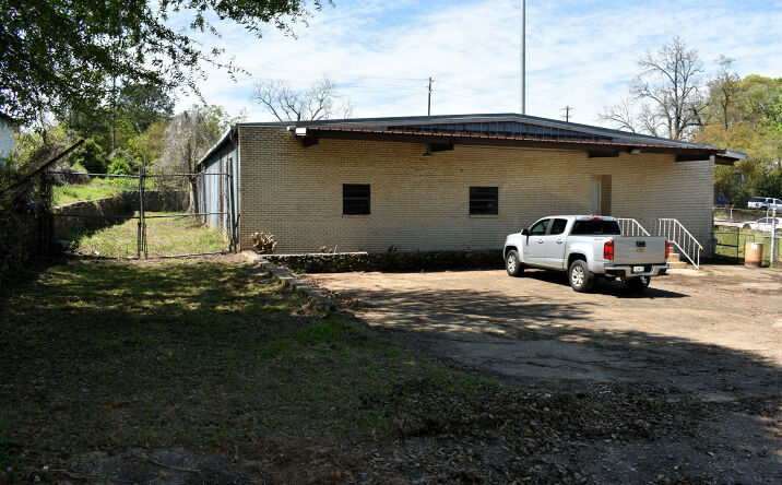 Pictures of Industrial property located at 859 Clayton St, Montgomery, AL 36104 for sales - image #1