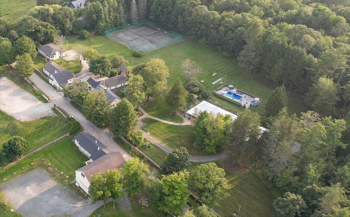 Pictures of Hospitality property located at 258 Stagecoach Road, Sunapee, NH 03782, 255 Stagecoach Road, Sunapee, NH 03782 for sales - image #1