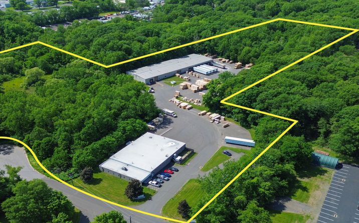 Pictures of Industrial property located at 28 Britton Drive, Bloomfield, CT 06002 for sales - image #1