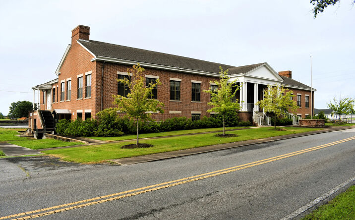 Pictures of Retail, Office, Mixed Use property located at 755 Lee St., Alexander City, AL 35010 for sales - image #1