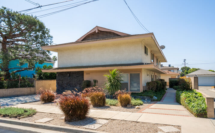 Pictures of Multifamily property located at 550 LAUREL AVE, POMONA, CA 91768 for sales - image #1
