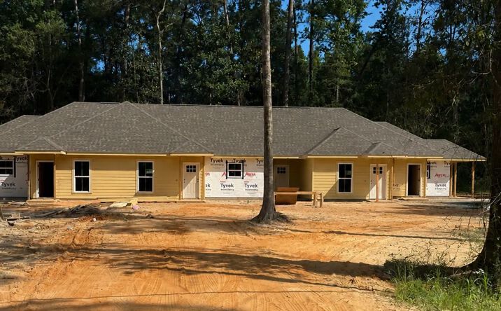 Pictures of Multifamily property located at 19427 North 2nd Street, Covington, LA 70433 for sales - image #1
