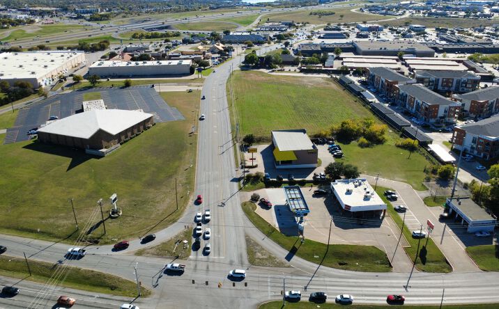 Pictures of Retail property located at 4049 Boat Club Rd, Lake Worth, TX 76135 for sales - image #1