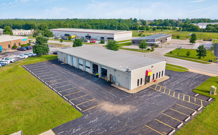 Pictures of Business for Sale, Special Purpose, Retail property located at 2140 W SUNSET ST, SPRINGFIELD, MO 65807 for sales - image #1